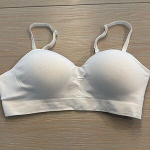 Shapermint essentials shaped white bra